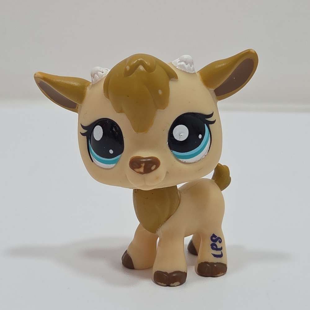 GOAT #1786 - Authentic Littlest Pet Shop - Hasbro LPS